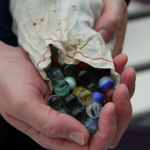 How handy that she had this bag of marbles with her at the workshop.  Always think ahead.
